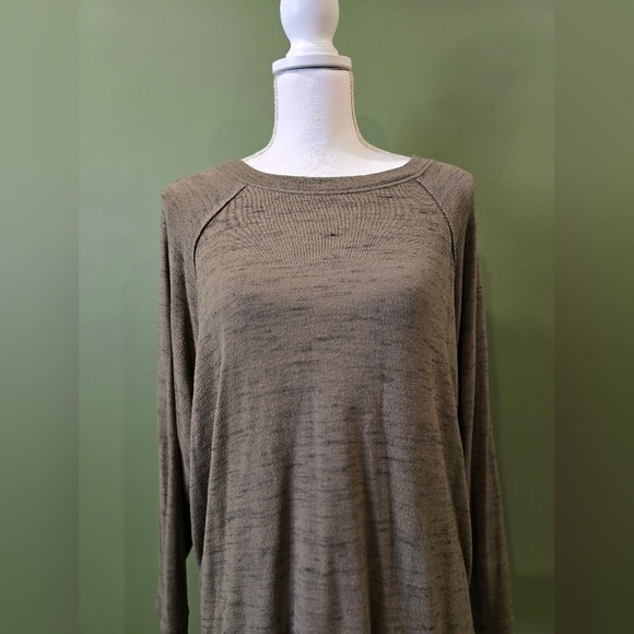 Aerie Long Sleeve Oversized Olive Shirt Size Small - Picture 4 of 9